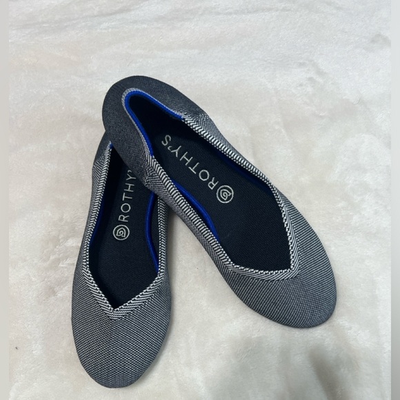 Rothy’s The Flat Round Toe Flats Gray Blue Trim Women’s Size 10 Knit Shoes - Picture 2 of 10